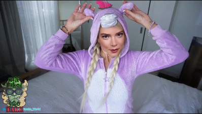 Anya Taylor-Joy - Virtual Handjob | PREVIEW (17:46) | FAKE
